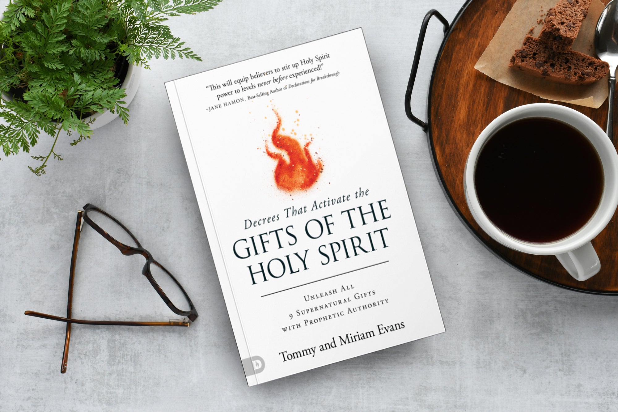 Decrees That Activate the Gifts of the Holy Spirit: Unleash All 9 Supernatural Gifts with Prophetic Authority Paperback – January 7, 2025