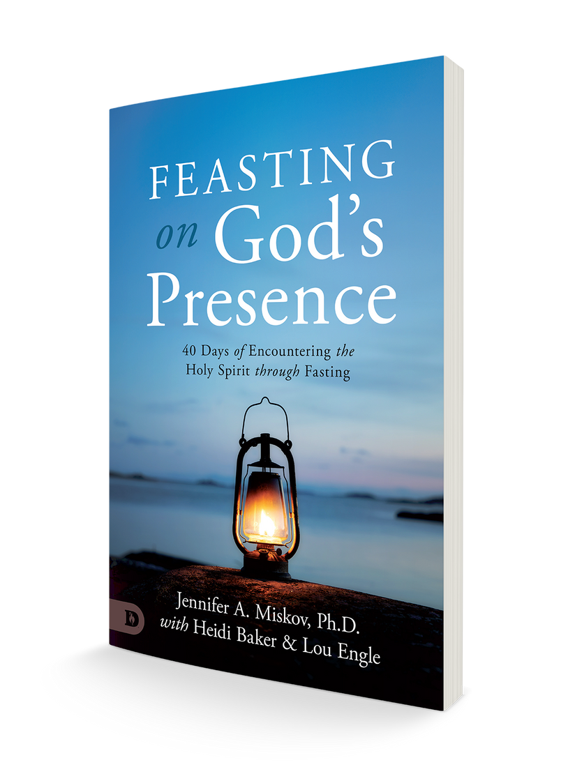 Feasting on God's Presence: 40 Days of Encountering the Holy Spirit through Fasting Paperback – December 3, 2024