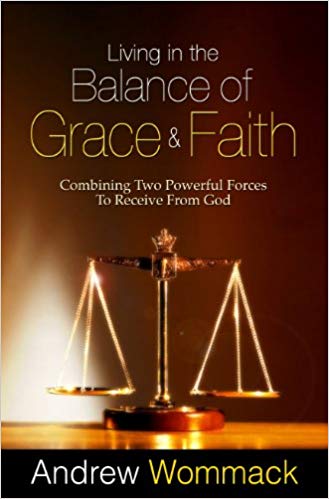 Living in the Balance of Grace PB